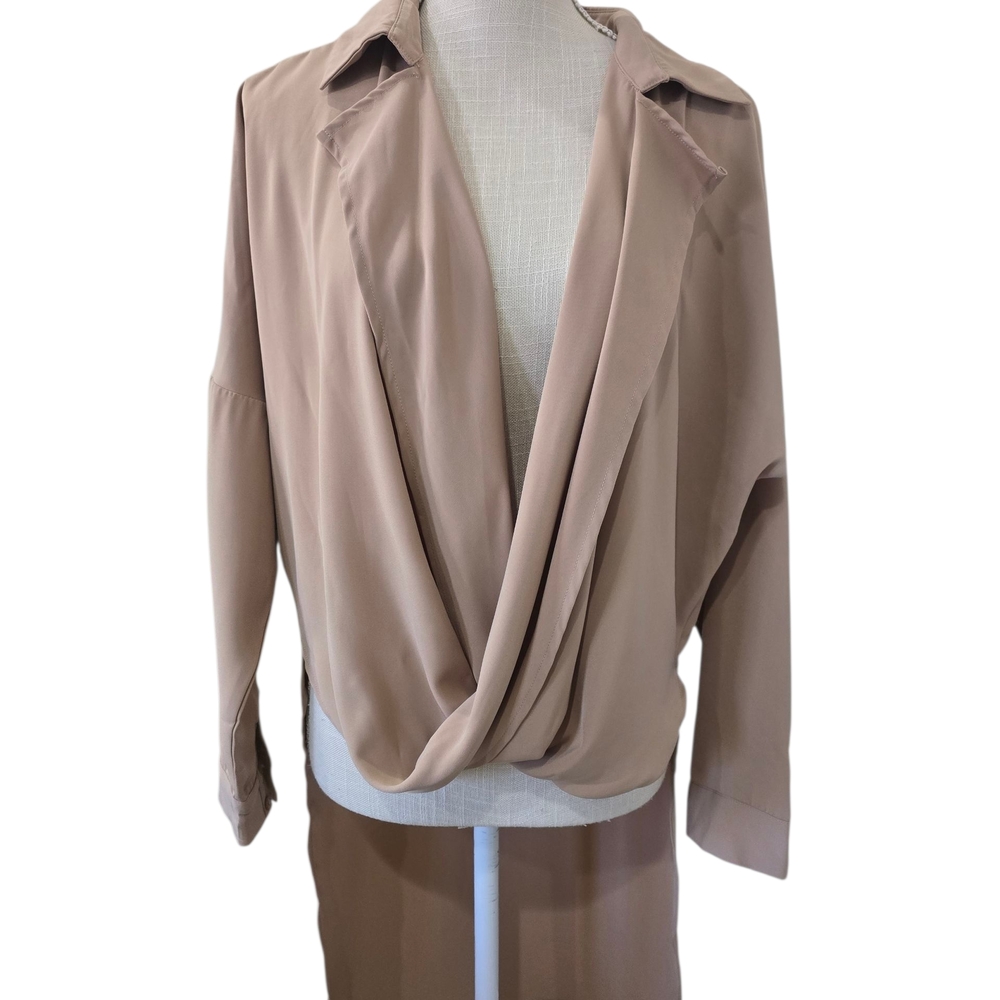 Nwot Entry Tan Blouse